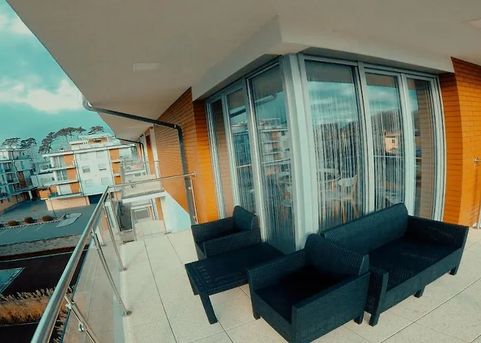 32 アパート レバル